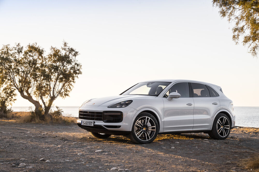 2018 Porsche Cayenne Turbo bookings commence