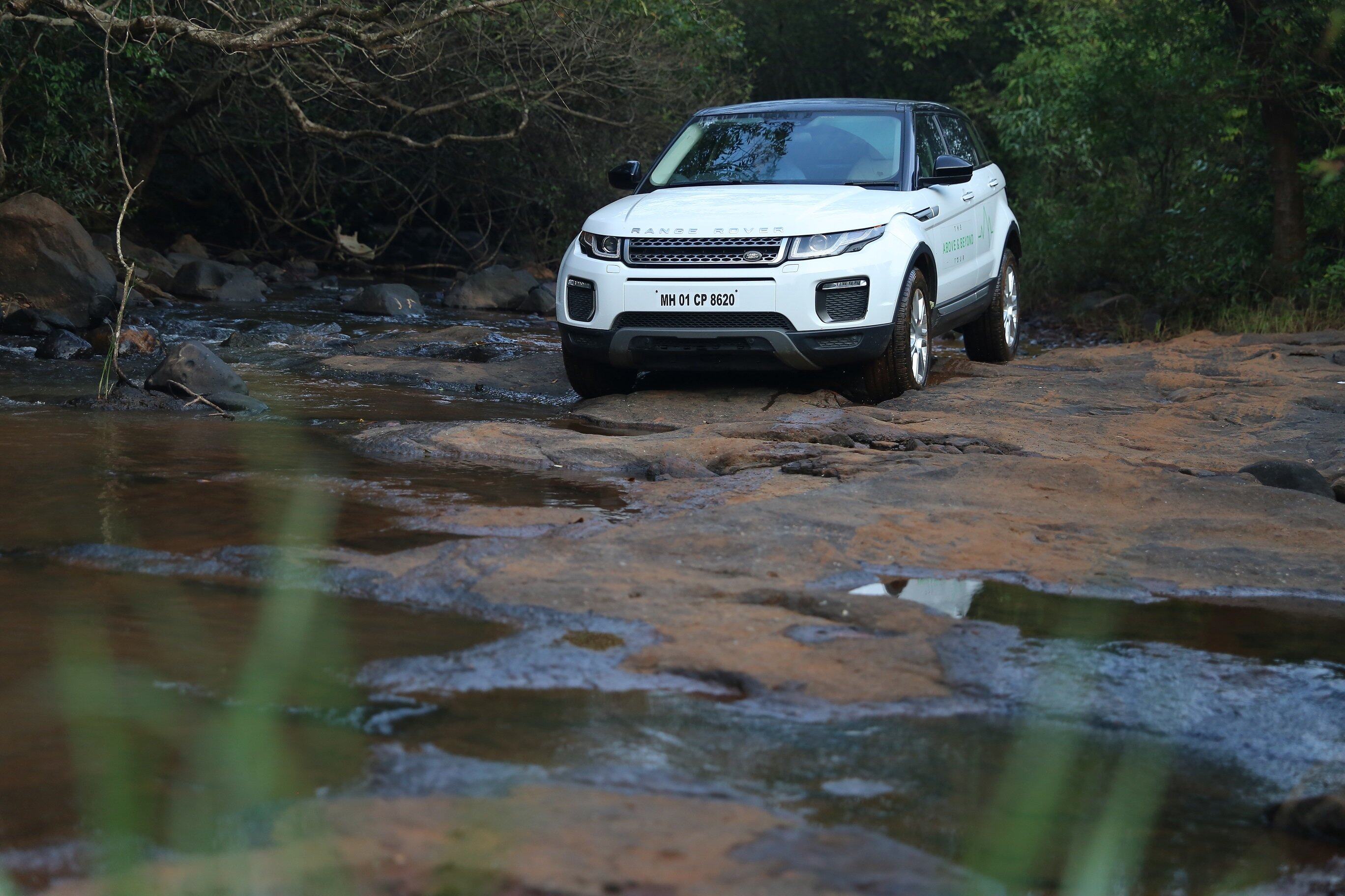 Land Rover Above and Beyond Tour: Aamby Valley