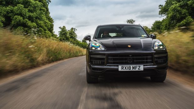 Range-topping 671bhp Porsche Cayenne Turbo S E-hybrid confirmed