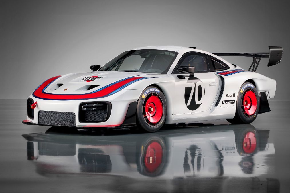 Porsche reveals 911 GT2 based 935 Racer at Laguna Seca