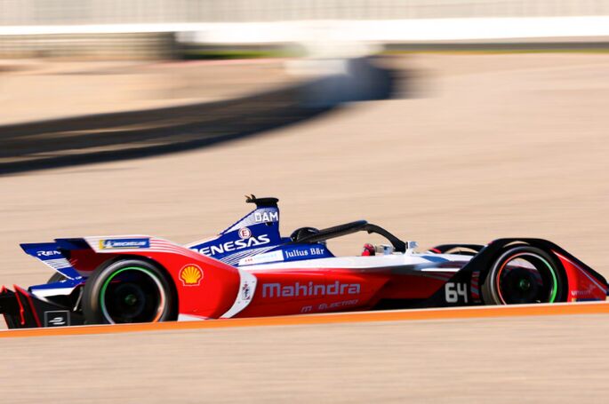 Formula E: Mahindra Racing grabs podium position in Santiago E-Prix