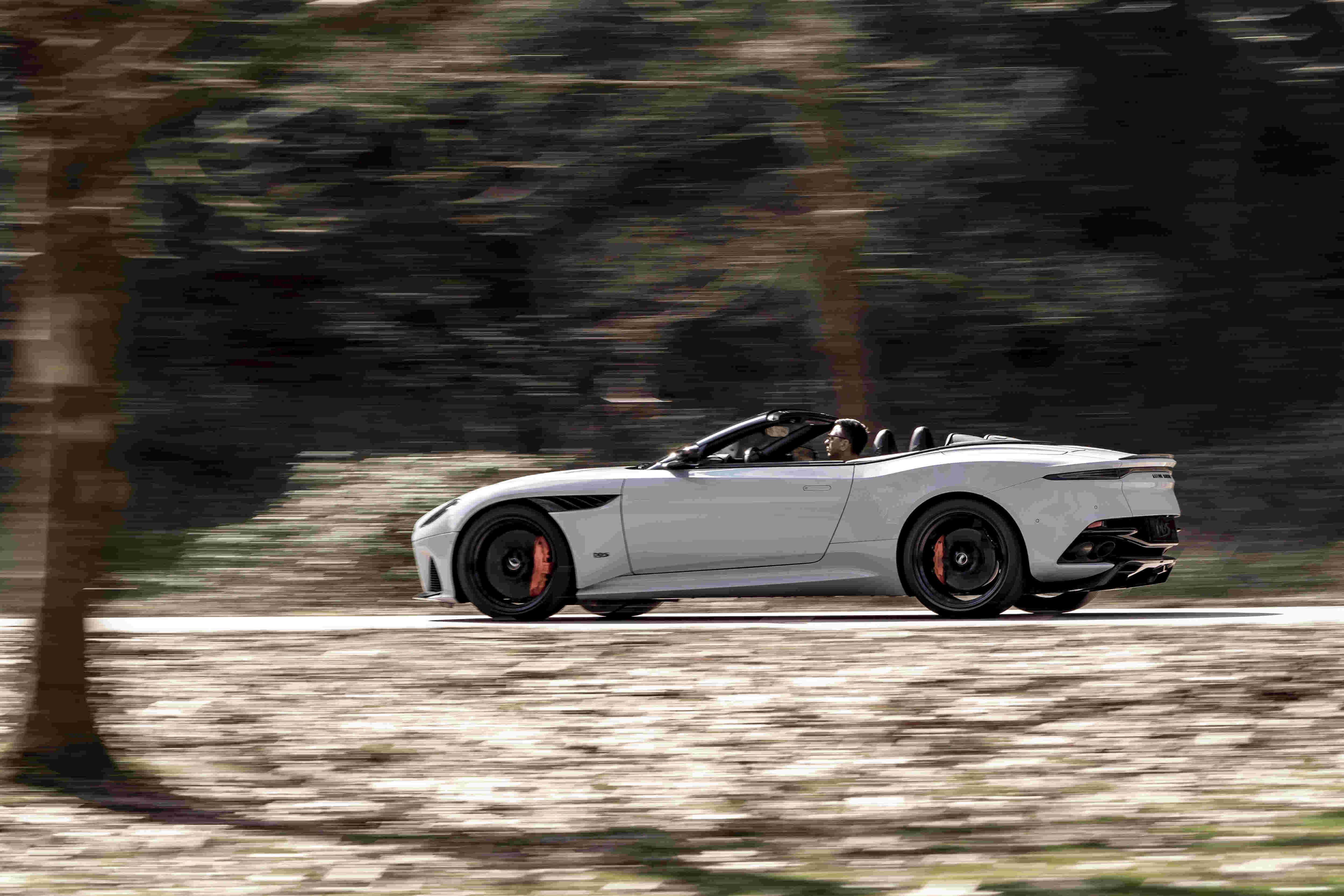 Aston Martin DBS Superleggera Volante review – lost roof adds enjoyment