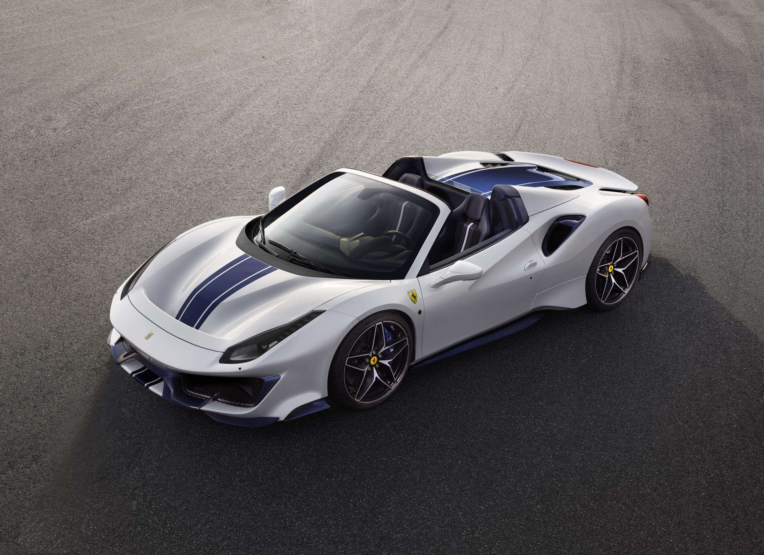 Ferrari 488 Pista Spider unveiled at Concours d’Elegance, Pebble Beach