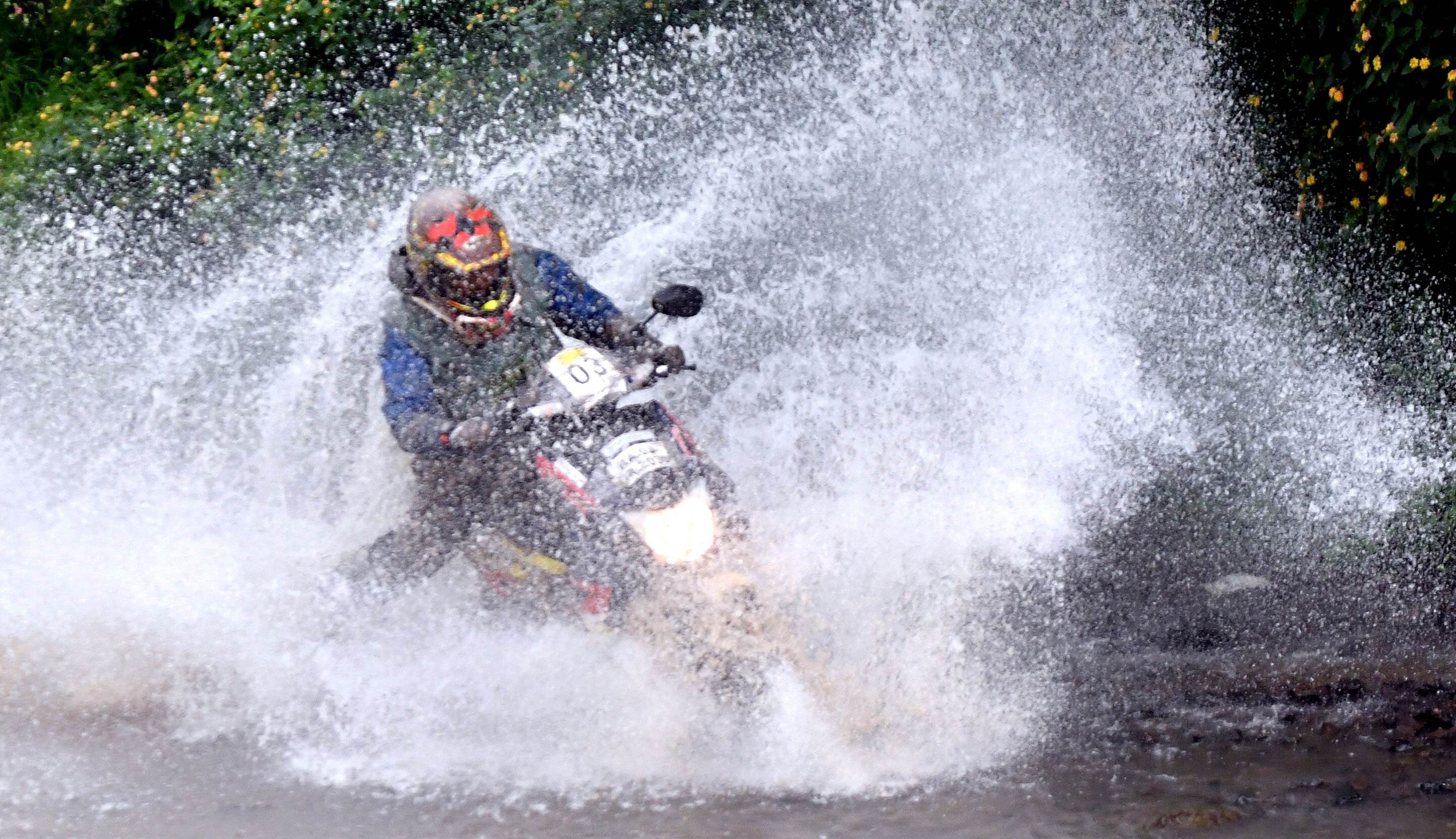 Venkatesh Shetty reigns victorious in the JK Tyre Monsoon Scooter Rally 2018