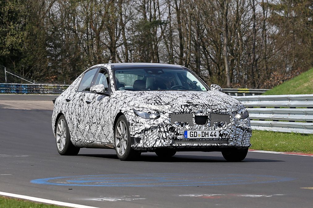 Next-generation Mercedes C-class spied – to spawn next M3-rivalling C 63 AMG