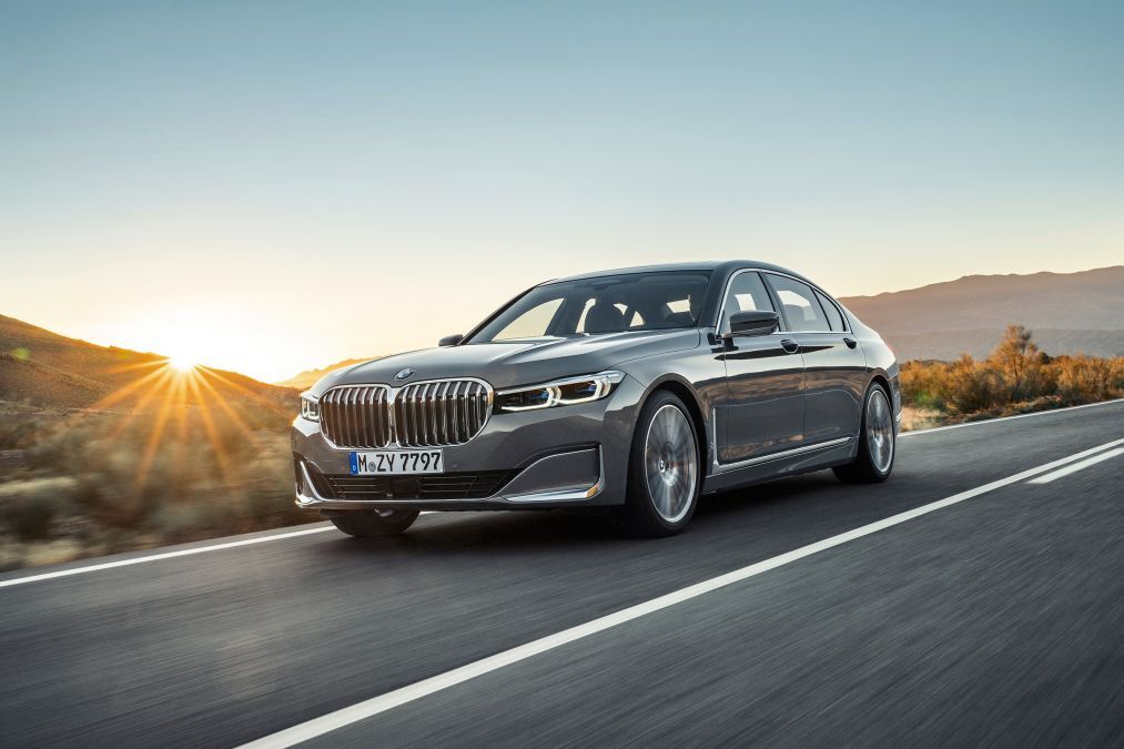 BMW unveils 2019 7 Series