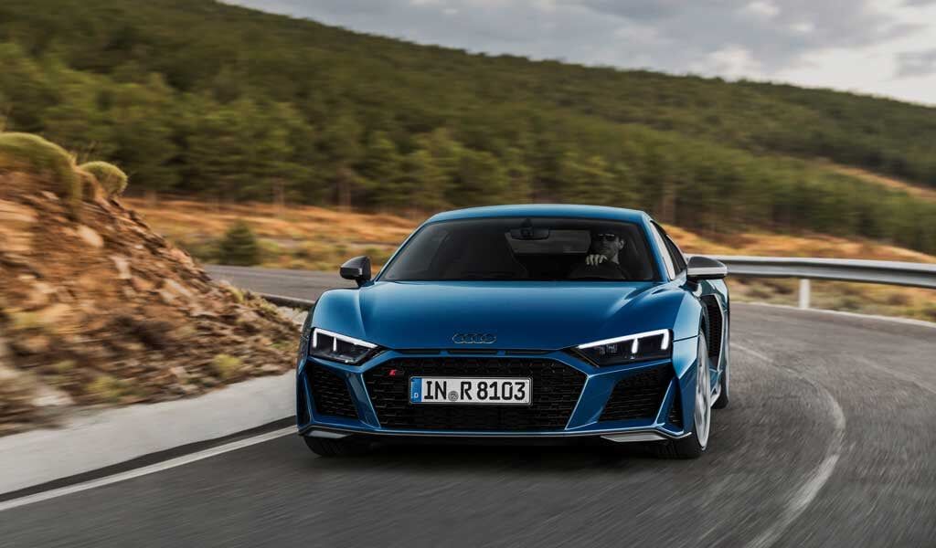 Audi R8 facelift revealed