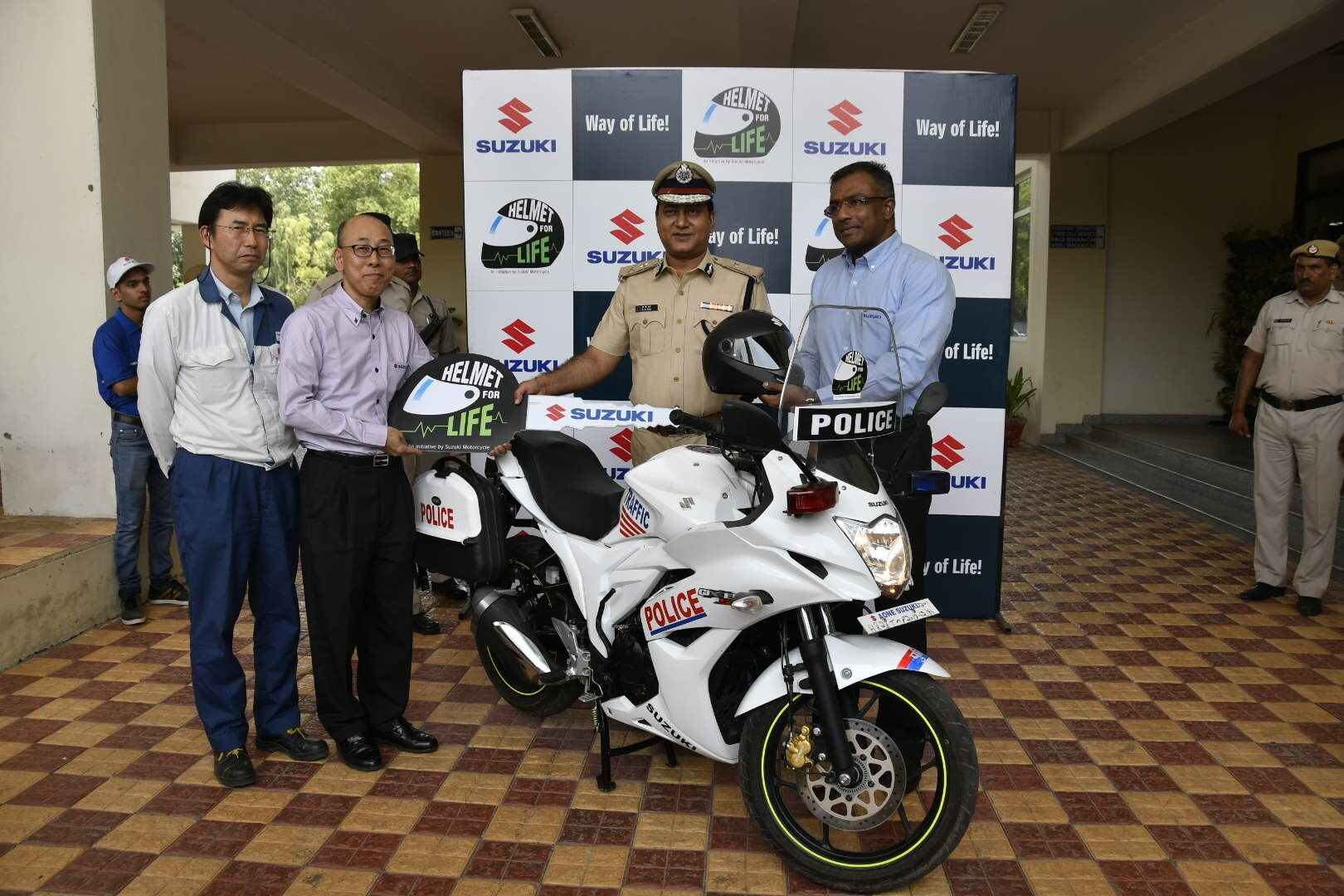 Suzuki begins second stage of safety campaign with ‘#Helmetforlife