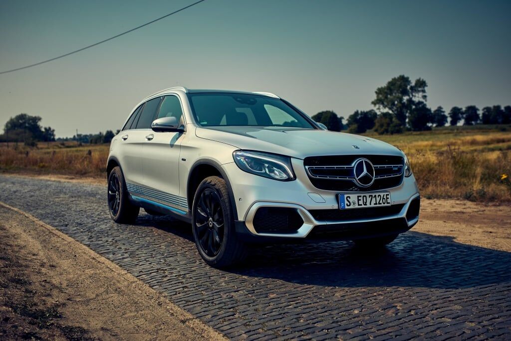 Mercedes-Benz has launched the GLC F-Cell plug-in Hybrid