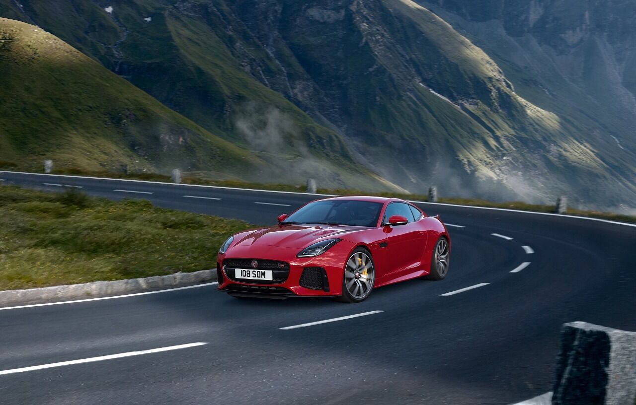 Jaguar India opens bookings for the F-Type SVR