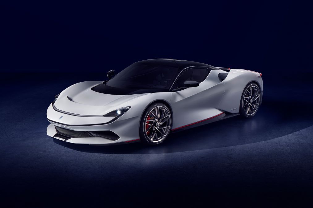 Automotibili Pininfarina Battista revealed at Geneva